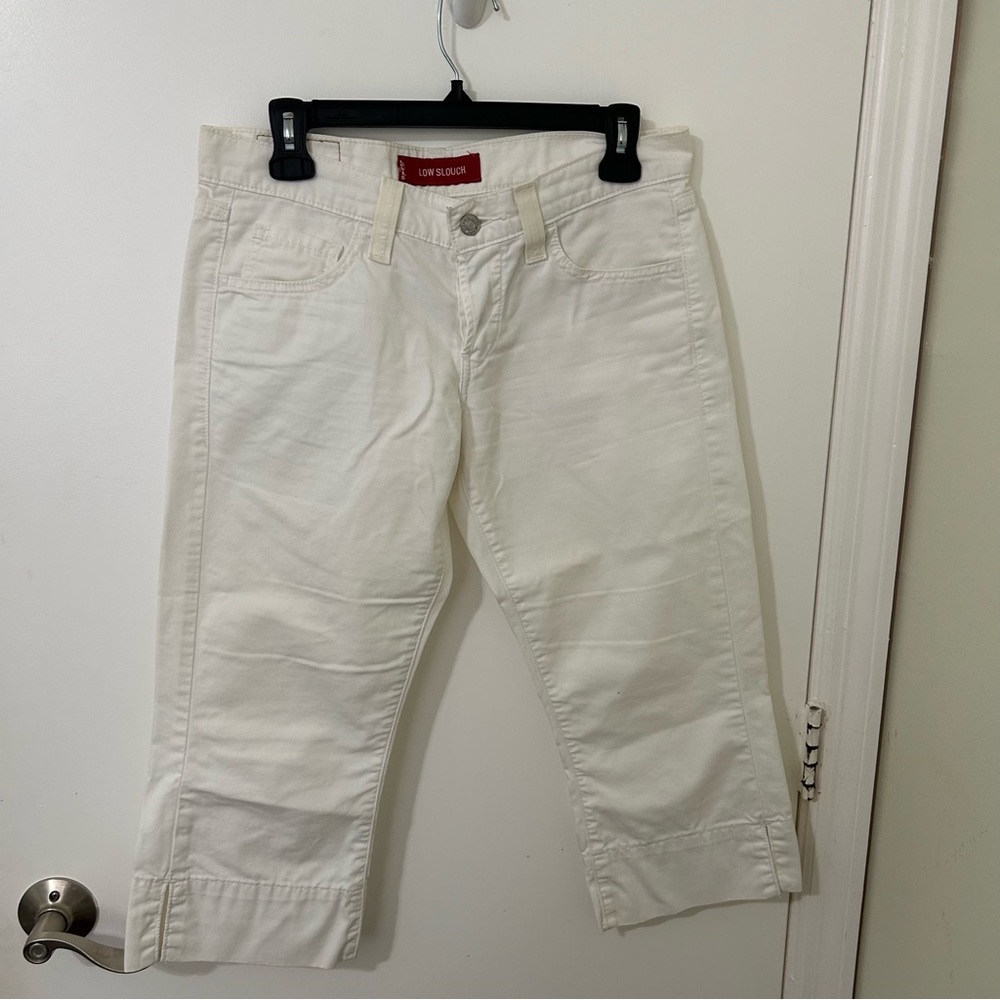 Levi's Women's Low Slouch Off-White Cropped Pants